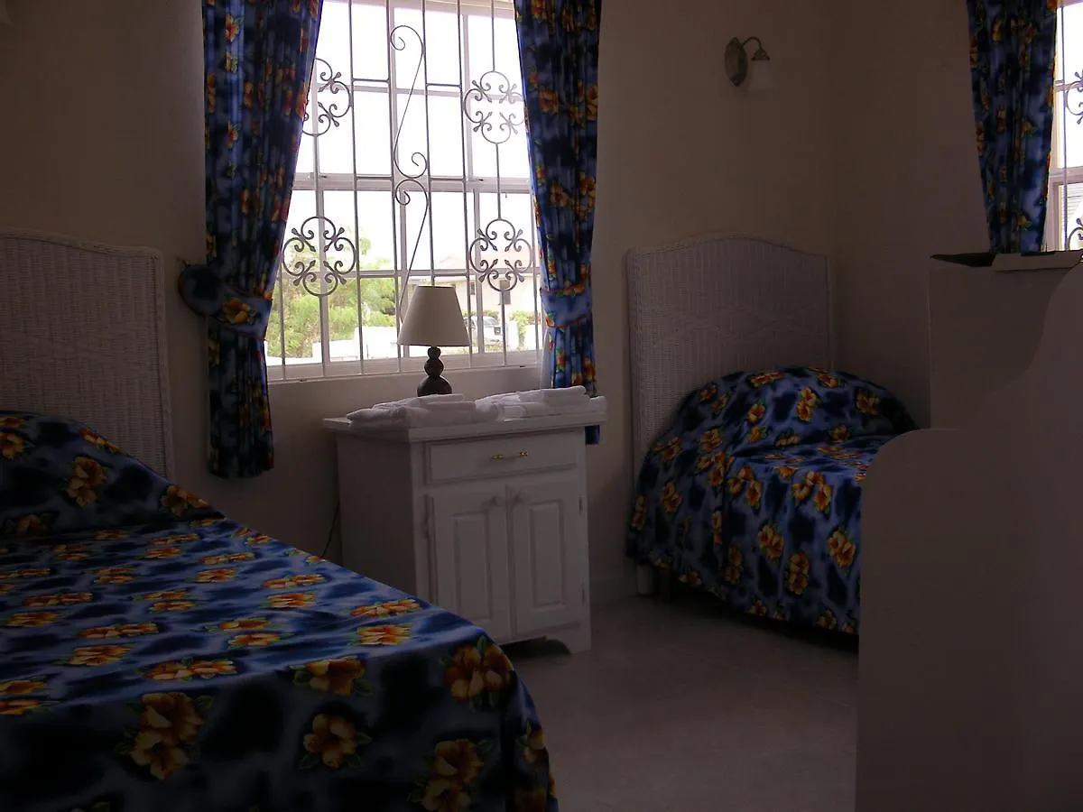 Plover Court Apartments Christ Church